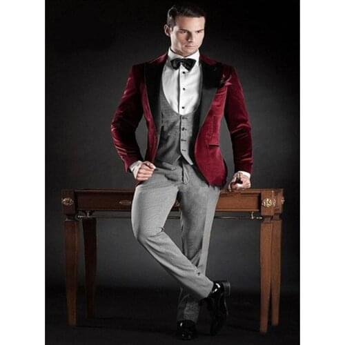 Burgundy Velour Jacket Gray Vest Pant Slim Men Suit 2020 Groomsmen Groom Tuxedo Regular Fit Velvet Prom Suits(Jacket+Pants+Vest)