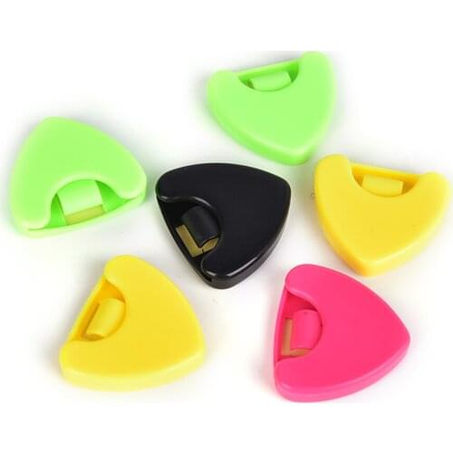IRIN Plactic Guitar Pick Plectrum Holder Case Box Acoustic Heart Shape Electric Guitar Parts Accessories