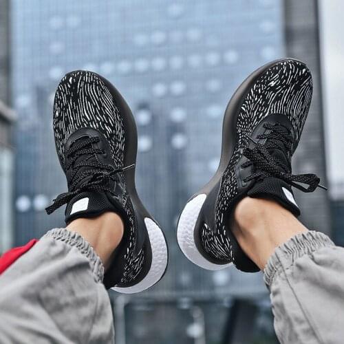 Mens White Trainers Men Designer Trainers Tenis Esportivo Masculino Adulto Mens Espadrilles Shoes Sneakers Summer 2018 Fashion