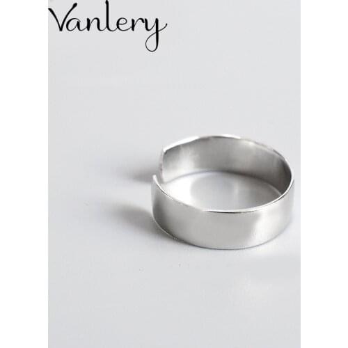 Luxury Brand Smooth Round Rings For Women Wedding Statement Jewelry Valentines Gifts Lover Finger Ring