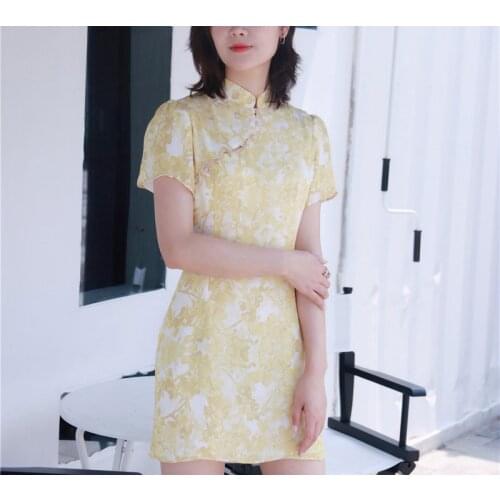 Qualities Fashion Ladies Silk 100% Floral Print Standing Collar Short Sleeve Yellow Mini Cheongsam Dress With Button Closure