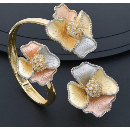 Zlxgirl Difficult Craft Special Design Jewelry Sets Bangle Ring 3 tones Brass Cubic Zirconia Celebrity Banquet bangle