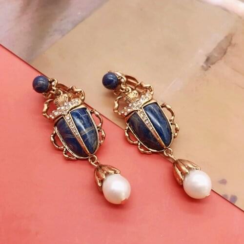 Pearl Drop Insect Clip Earrings Vintage Retro Jewelry Modern Crystal Ear Accessories