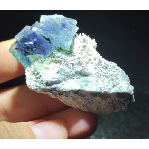 28.6gNatural purple fluorite and crystal home decoration healing ring vein protolith teaching crystal gem mineral specimen