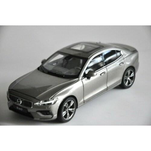 1:18 Diecast Model for Volvo S60 T5 2020 Brown Sedan Alloy Toy Car Miniature Collection Gifts S60