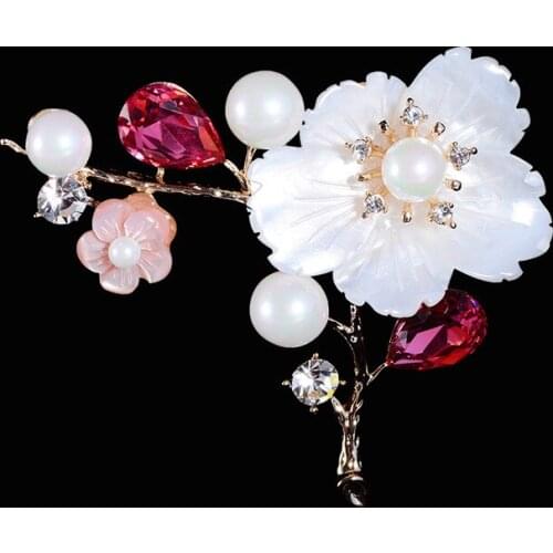 Elegant Luxury Cubic Zirconia Brooch Pin Sparkly Shell Flower Pearl Brooches For Women Accessories Jewelry Broches Mujer