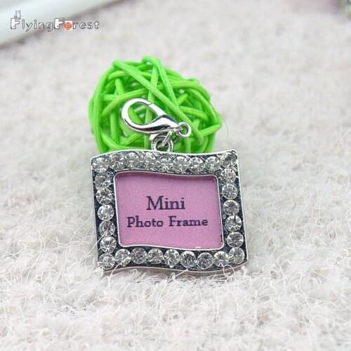 2pcs/LOT Creative MINI flag shape Painting Frame DIY Photo Frame bag Pendant k Decoration Gift rhinestone Prevent lost pet charm