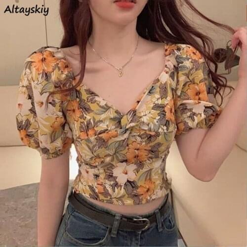 Blouses Women Retro Temperament Sexy V-neck Floral Pleated Crop Tops Stretchy Vintage Korean Style All-match Summer Holiday Wear