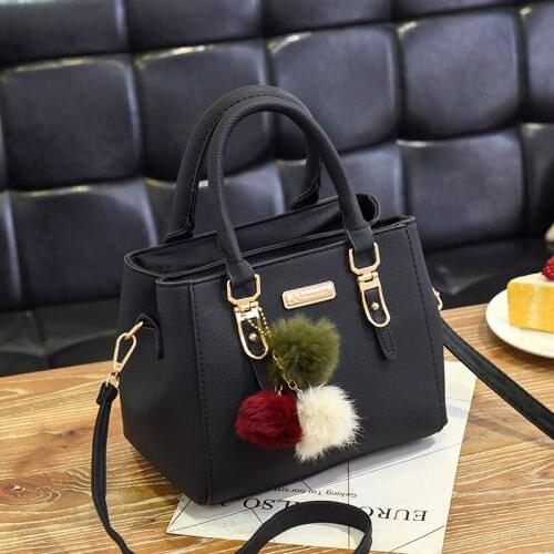 2020 Women Hairball Ornaments Totes Solid Sequined Handbag Hot Sale Party Purse Ladies Messenger Crossbody Shoulder Bags