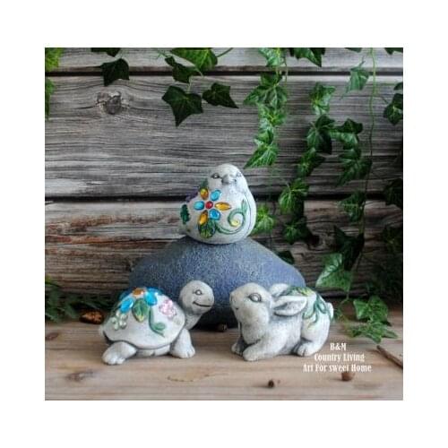 Garden Retro Style Animal cement for old turtles rabbit Bird garden companion Garden balcony ornaments