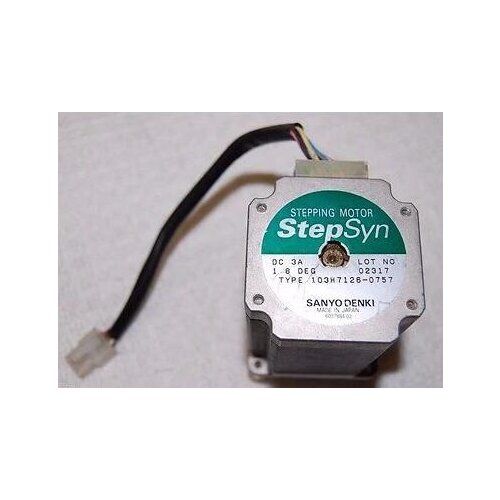 FUJI FRONTIER MINILAB 118C913533 SANYO DENKI STEPPING MOTOR 350/370