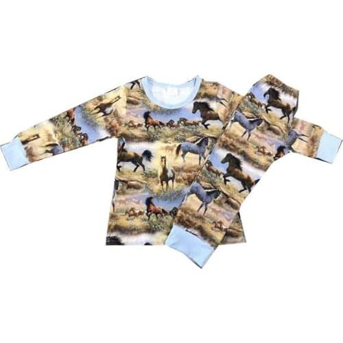 The best design new style long sleeves horse print baby boy pajamas set