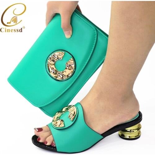 Green Color Nigerian Slippers with Matching Bag for Woman African Party Shoes and Bag Set African Wedding Shoes