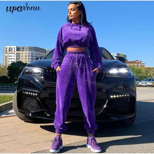 Free Shipping 2020 Autumn Sportswear Hoodie Set Womens Long Sleeve Zip Pullover Short Top & Elastic Pants Two-piece Sportswear