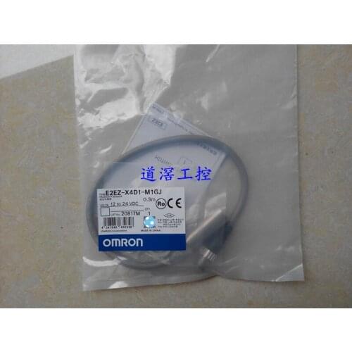 Smartclick Connector Relay (M12)E2EZ-X8D1-M1TJ 0.3M