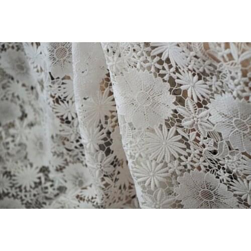 1 Yard Off White Guipure Lace Fabric Venise Lace Fabric With Florals, Venice Lace Fabric With Flowers