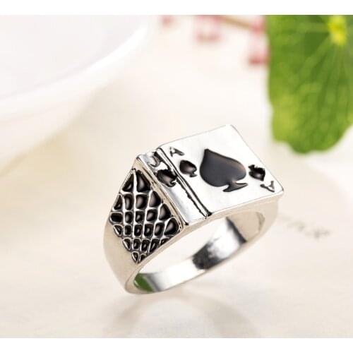 Vintage Black Drops of oil Men Rings Gothic Punk Skull Hand Claw Poker Playing Card Design anel masculino Men Jewelry Engrave