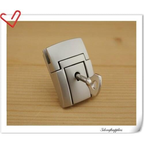 Matt Nickel clutch lock /latch lock / latch/ clutch purse lock / tongue lock 30mm x 46mm (1 1/8 inch x 1 3/4 inch P138