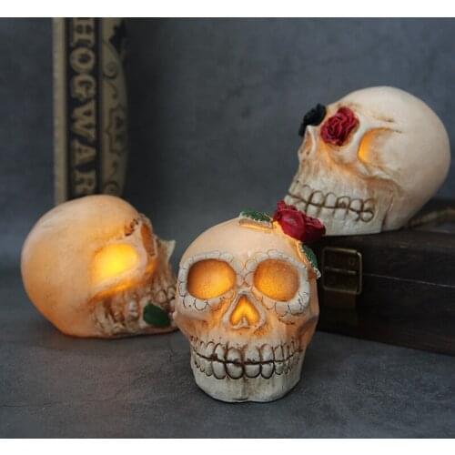 Halloween Skull LED Night Light Ghost Festival Resin Skeleton Head Ornament LED Skeleton Light Home Bar Retro Lighting Decor