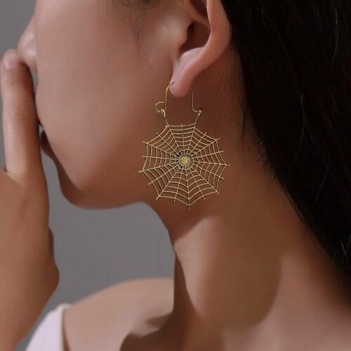 Wholesale Spiderweb Creative Hollow Ear Stud Vintage Gothic Exaggerated Metal Earrings Wholesale