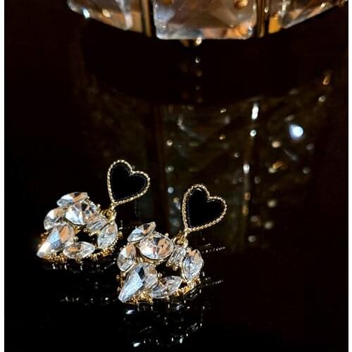 Minar Fashion Metallic Hollow Love Heart Pendant Earrings for Women Ladies Sparkly Crystal Dangle Earrings Sweet Accessories