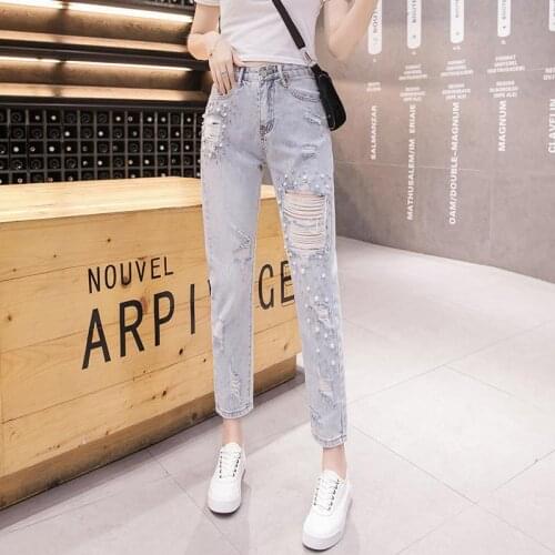 2021 Net Red Spring Wear New Perforated Jeans Womens Pearl Style 9-point Pants With Nail Beads Show Thin And Versatile