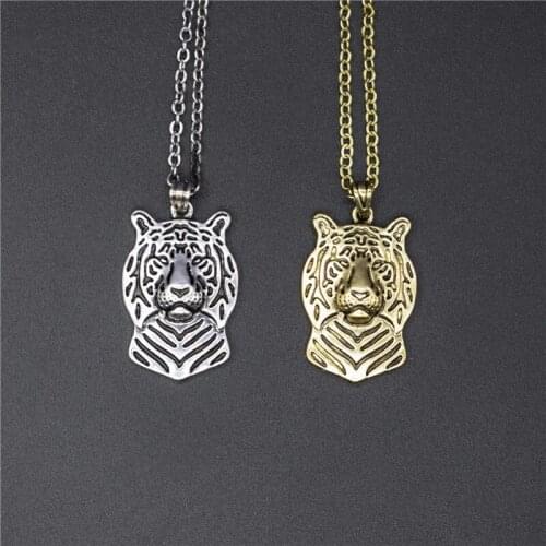 New Vintage Retro Tiger Charm Necklace Trendy Metal Tiger Jewellery Tiger Pendant Necklace Women Jewelery