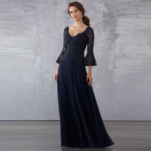 Gorgeous Latest Dark Navy Lace Deep V Neckline Mother of the Bride Dresses With Trumpet Sleeves Wedding Party Gowns Back Out