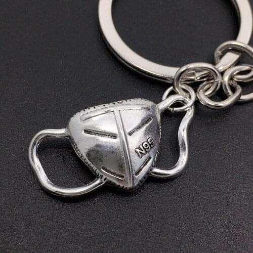 Hip Hop Stainless Steel Mask Keychain for Women Creative Radiation Mask Action Men Personality Key Ring Bag Keyholder Jewelry