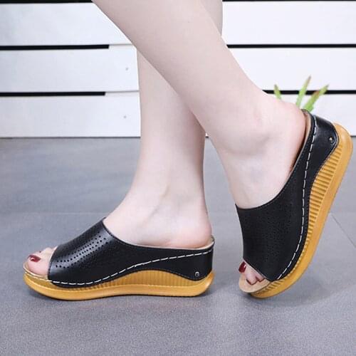 Womens Wedges Slippers Fashion Heeled Shoes Hollow Casual Fish Mouth Slippers 2020 Summer New Female Outdoor Shoes Slides