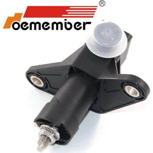 High Quality Free shipping Good Quality Headlight Level Sensor For Volvo Truck OEM 21585711 20583428 21253672 21643575