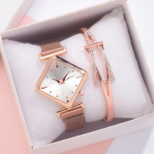 Fashion 2pcs/set Women Watches Bracelet Set Square Dial Rose Gold Magnet Watch Dress Ladies Bracelet Wrist Watches Luxury Clock