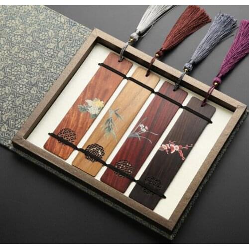 4 Pcs / Set Chinese Style Wooden Bookmark Flower Painting Hollowed-out School Supplies Luxury Gift For Bussiness Festival