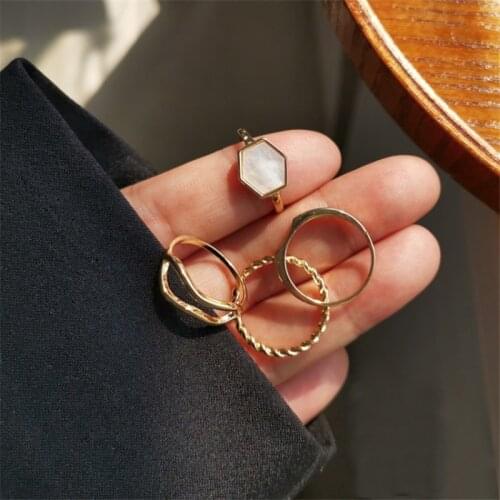 AOMU 2021 Korean Trendy 4Pcs/Set Simple Geometric Metal Hollow Shell Personality Ring for Female Fashion Party Jewelry Gifts