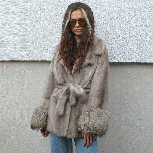 BFFUR 2021 Winter Fashion Real Mink Fur Fur Coat Women High Quality Natural Full Pelt Genuine Mink Fur Jackets With Lapel Collar