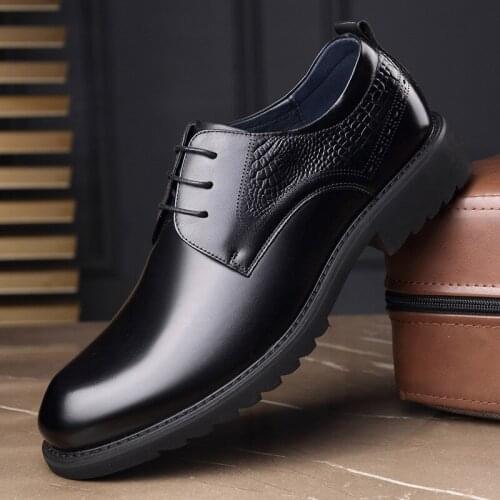 2020 new British mens leather shoes business is wearing leather shoes daily casual high-end leather shoes