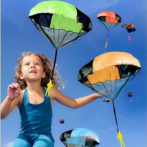 4pcs Hand Throwing kids mini play parachute toy soldier Outdoor sports Childrens Educational Toys