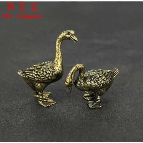 Retro Copper 1 Pair Goose Figurines Small Animal Statue Ornaments Antique Brass Tea Pet Decor Office Desk Decoration Accesories