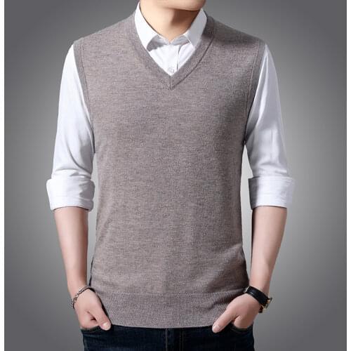Classic Style 8 Colors Mens V-neck Vest Sweater Business Fashion Casual Solid Color Sleeveless Pullover Vest Tops Male Brand