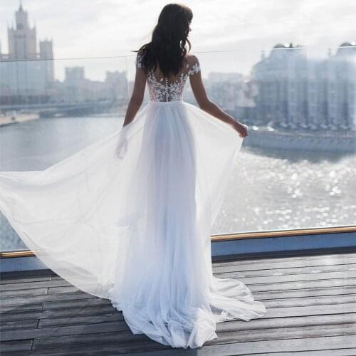 2020 New Beach Wedding Dresses Lace Applique Off the Shoulder Chiffon Split Floor Length Boho Bridal Gowns Cheap