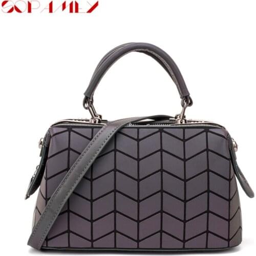 Luxury Handbags Women Luminous Shoulder Bags Designer Tote Doctor Bag Geometric Sequins Stitching Boston Crossbody Bag bolso