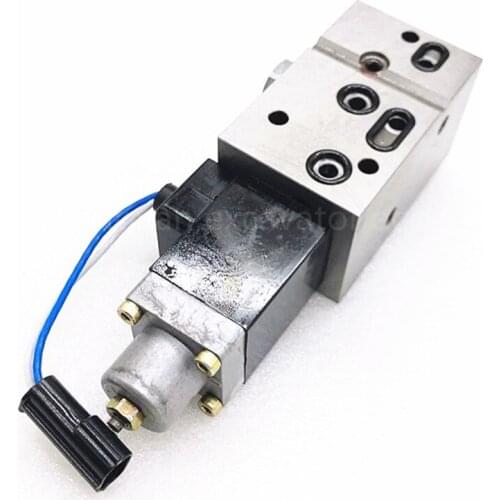 Kato 820excavator HD 609-74211201 K-G24LE4-22 hydraulic pump plunger pump proportional solenoid valve electronic valve K3V112DT