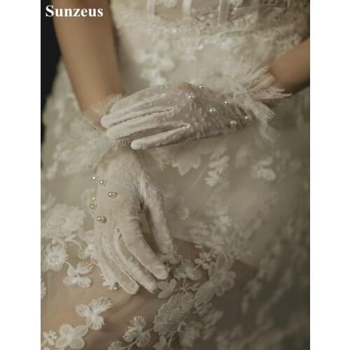 Ivory Dot Tulle Wedding Gloves for Bridal Pearls Lace Gloves Short Bride Dress Accessories Full Finger Women Gloves A2-07