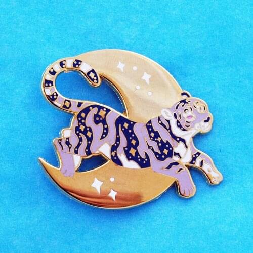 Galaxy Stars Moon Tiger In The Sky Hard Enamel Pin Unique Gorgeous Pastel Animals Gold Brooch Badge Backpack Jewelry Gift