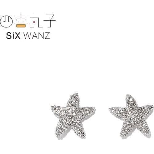 Ladies' earrings are fashionable and decorated with zirconium earrings