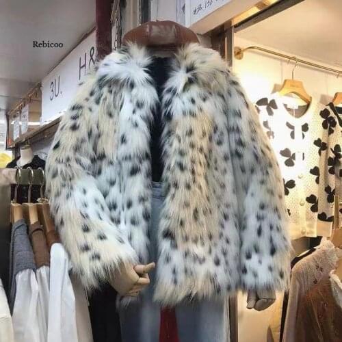 Womens Autumn and Winter Leopard Print Faux Fur Coat Fox Fur Short Temperament Plush Coat