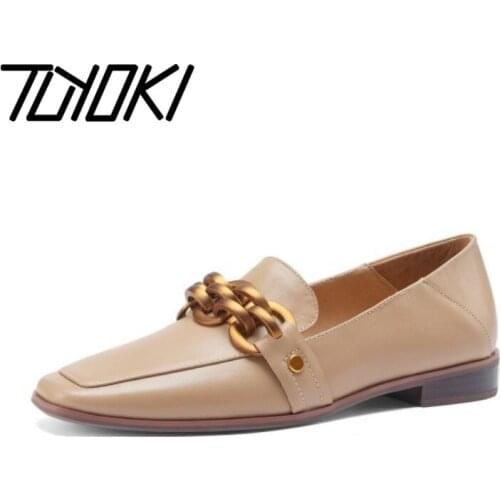 Tuyoki Size 31-43 Women Flat Shoes Metal Chain Square Heel Women Shoes Fashion Casual Shoes Daily Women Footwear