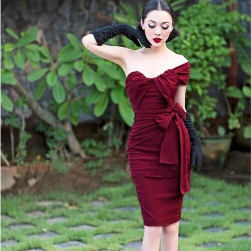 Le palais Europe America Vintage Sexy Lady Wine Red Irregular Pleated Step Bow Tube Top Dress One Shoulder Tight Fitting Dress