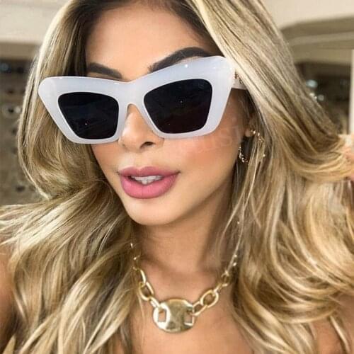 Women Fashion Cat Eye Oversized Sunglasses White Candy Color Shades Men Vintage Square Sun Glasses Female Oculos Eyewear UV400