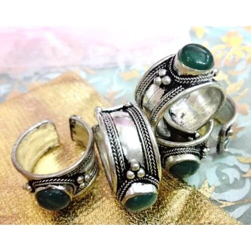 1 Piece Excellent Bright Green Bead Ring Old Tibet Silver Buddhism Nepal Ring adjustable